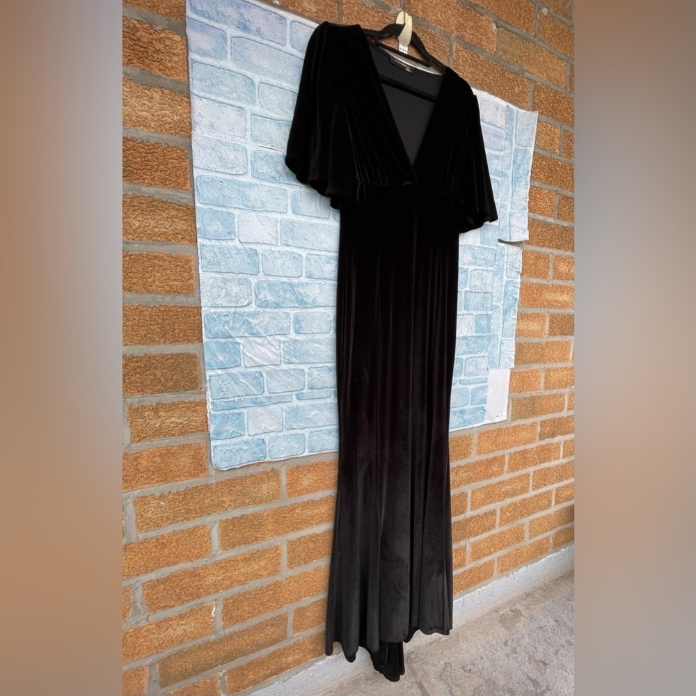 Laura Byrnes 1930s Style Gown black onyx Velvet Pinup Couture Fishtail Sz LARGE - Picture 2 of 10